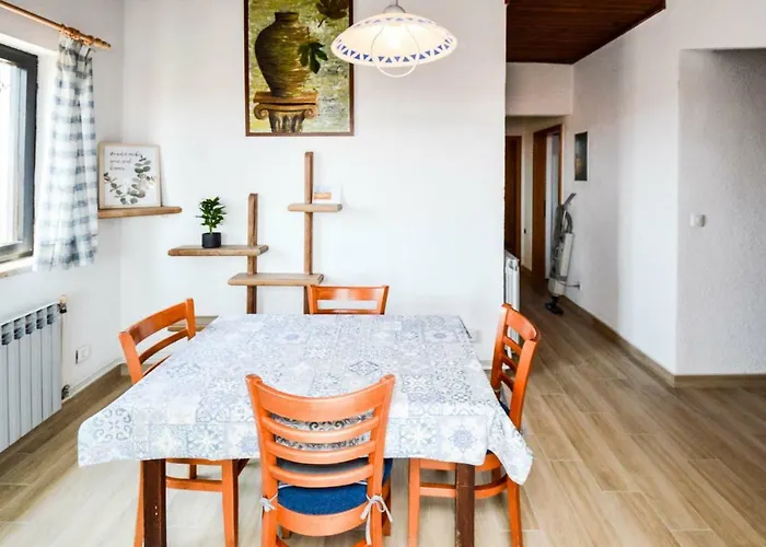 Apartment Apartment In Pula - Istrien 11443