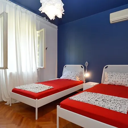 In - Istrien 11443 Pula